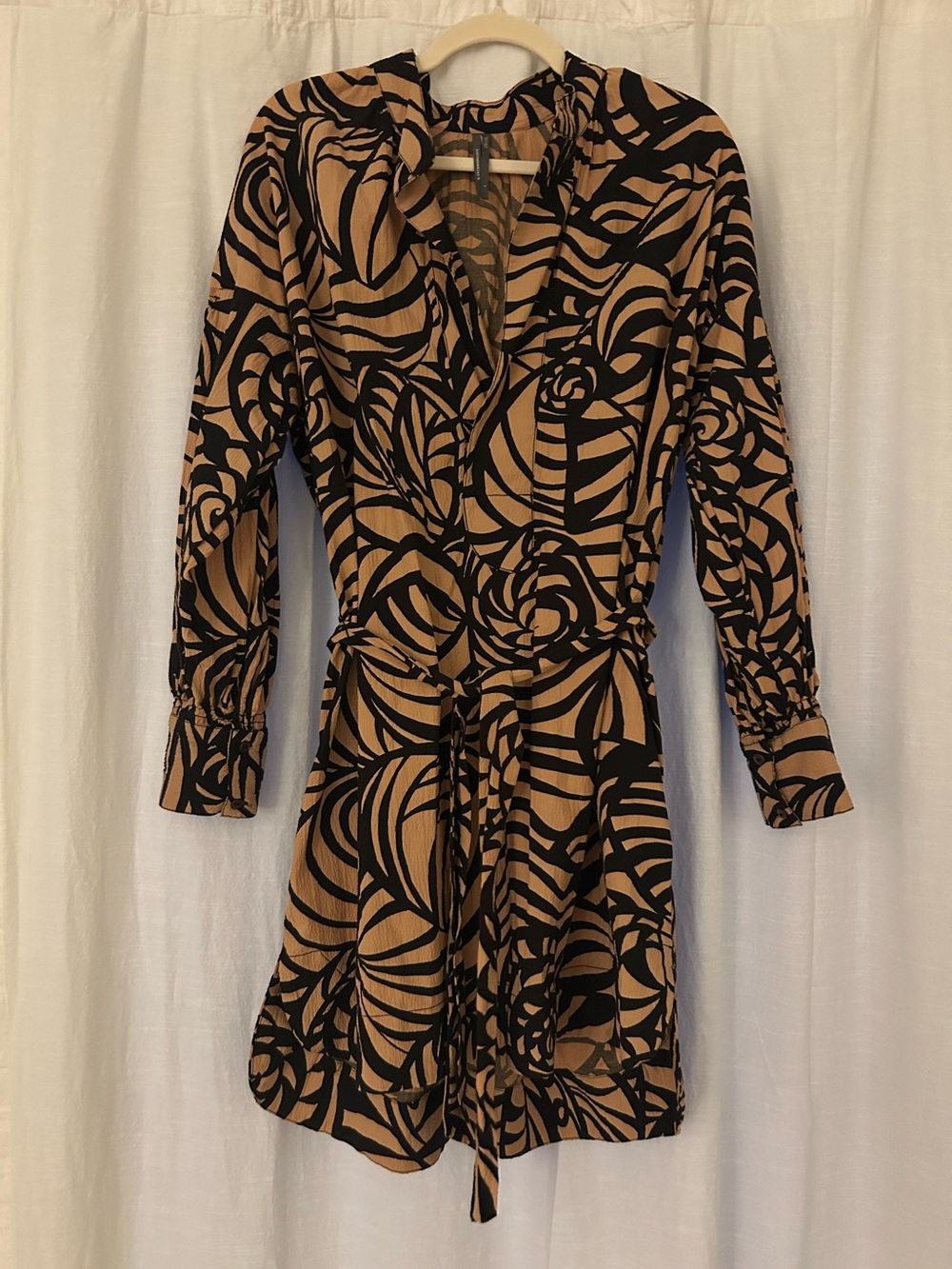 Anthropologie Black and Tan Printed Long-Sleeve Dress